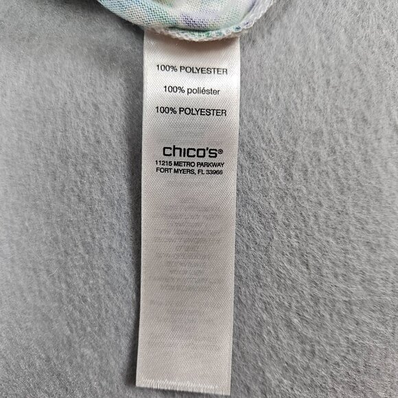 Chico's Tropical Scene T-Shirt Women's | Size 2 | Short Sleeve - Picture 4 of 5